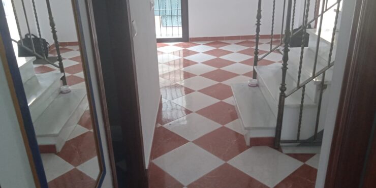 Dúplex con dormitorio en la planta baja